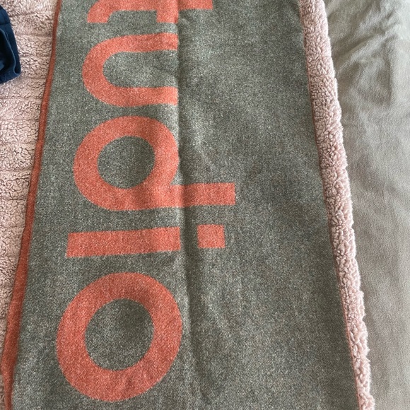 Acne studios scarf - Picture 2 of 5